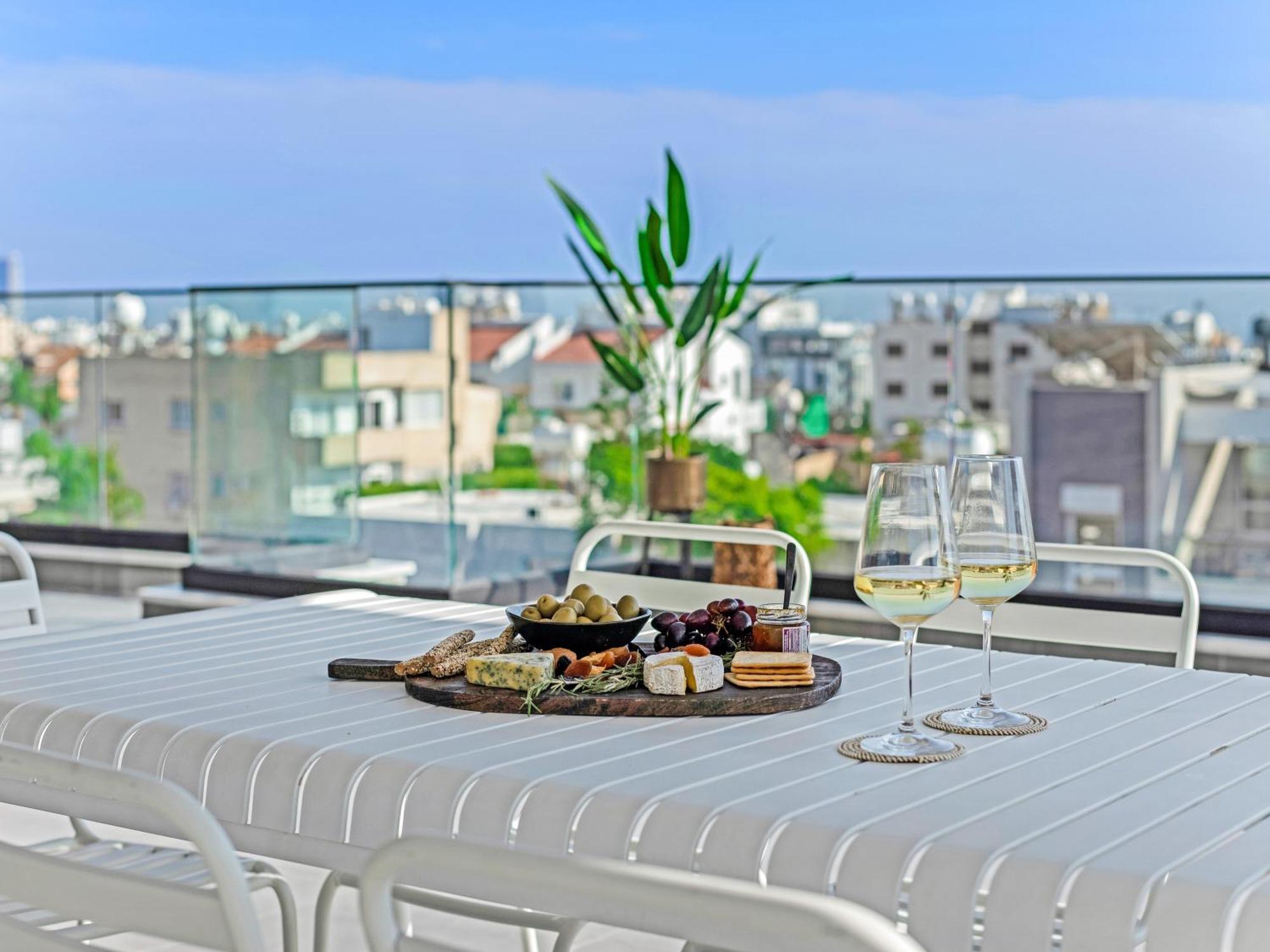 Sanders Crystal 1 Limassol Ngoại thất bức ảnh